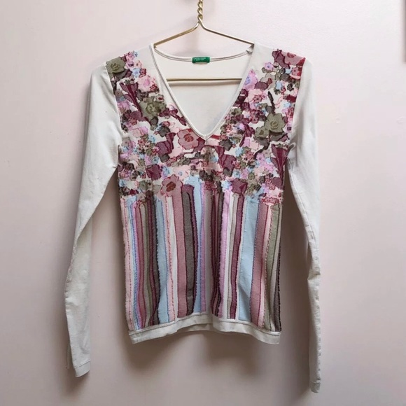 United Colors of Benetton floral top - Picture 5 of 10